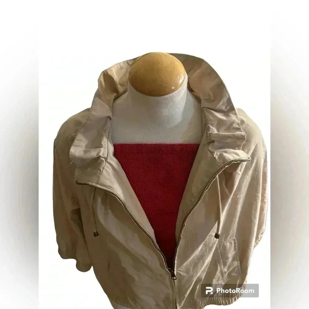 Old navy Crop jacket woman’s xlarge 3/4 sleeves,zip, ruffle collar - Picture 3 of 8